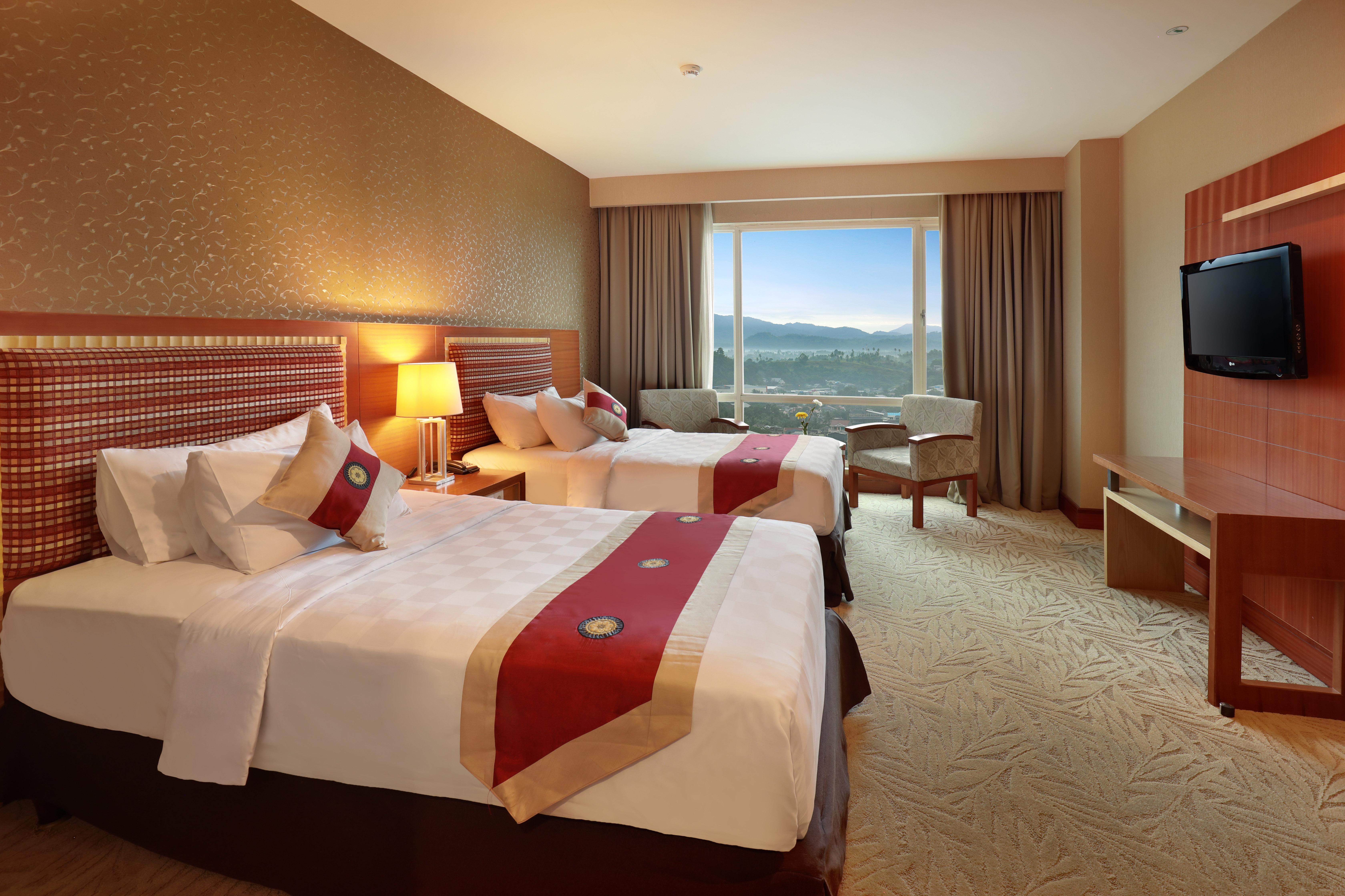 Swiss-Belhotel Maleosan Manado Exterior photo
